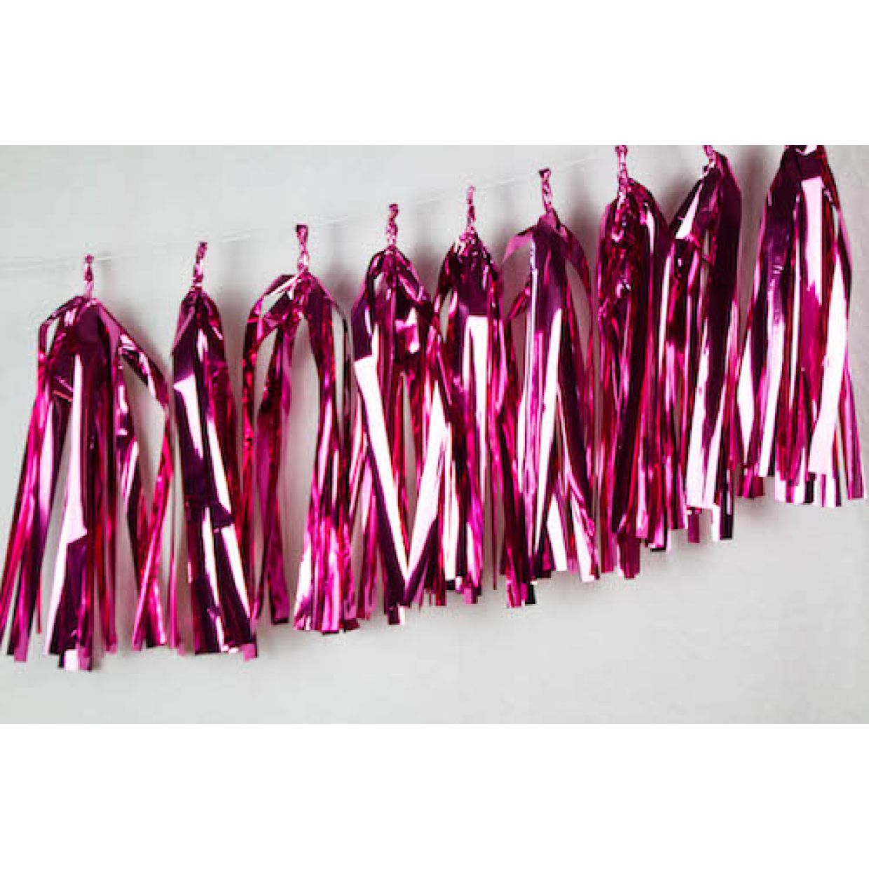 Rose Pink Metallic Single Tassel