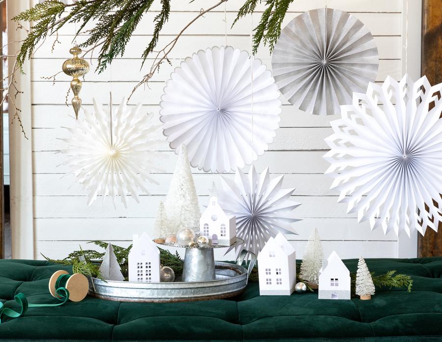 Winter White 3D Tabletop Houses